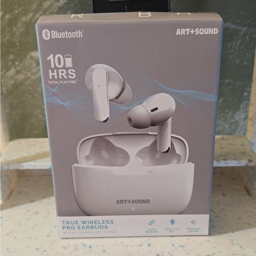 White True Wireless Pro Earbuds